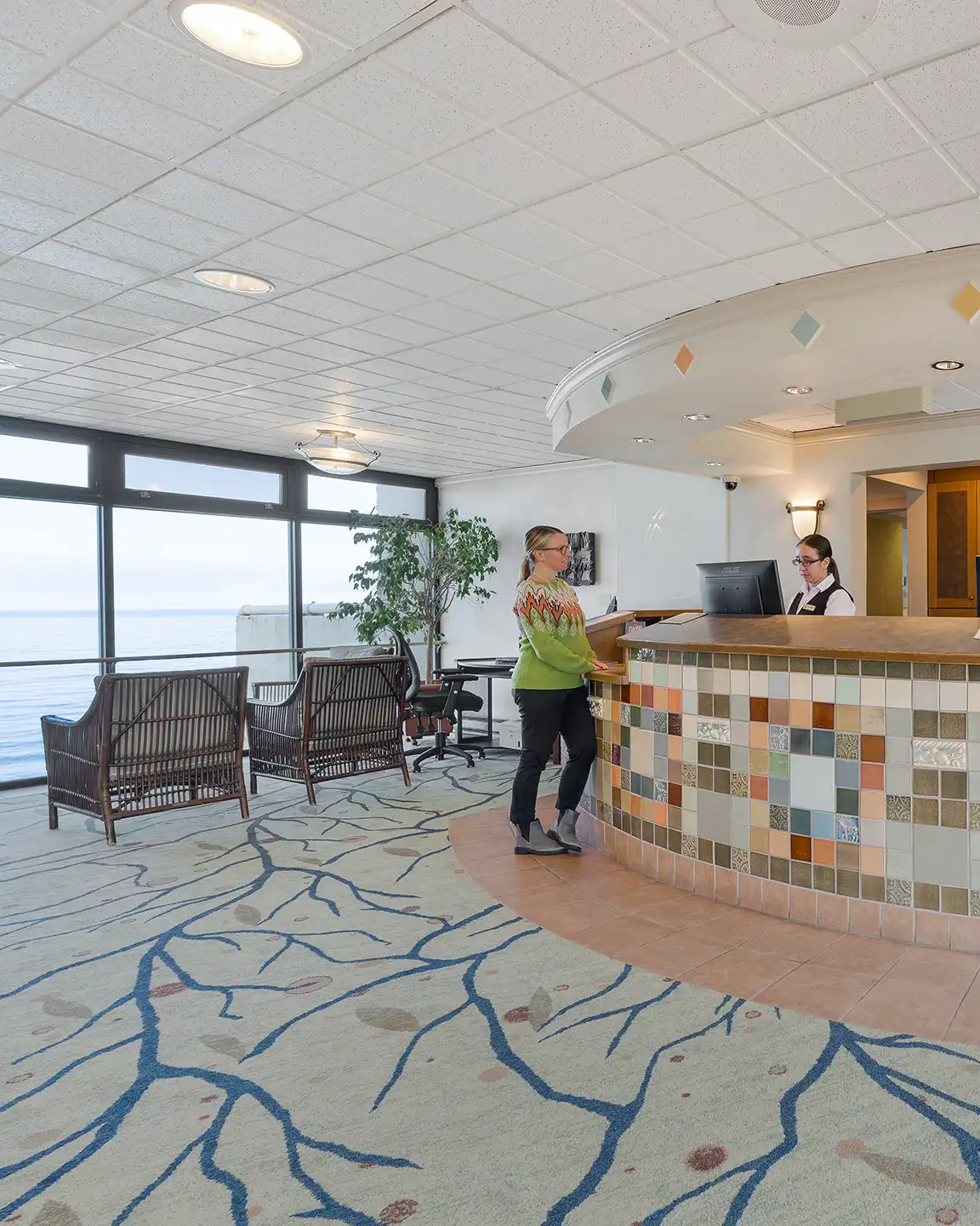 Inn at Spanish Head lobby