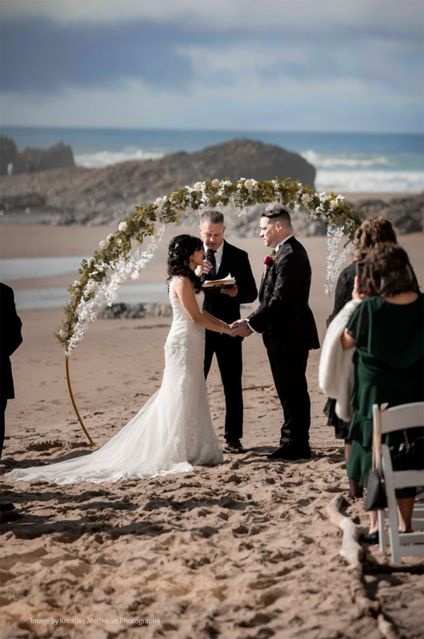 Inn at Spanish Head Beach Wedding Ceremony