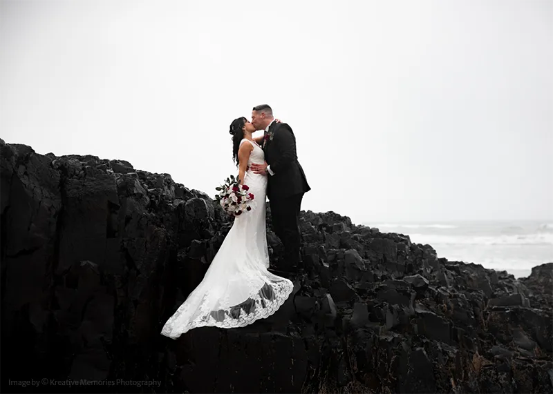 Inn at Spanish Head Beach Wedding Photoshoot Rocks and Ocean